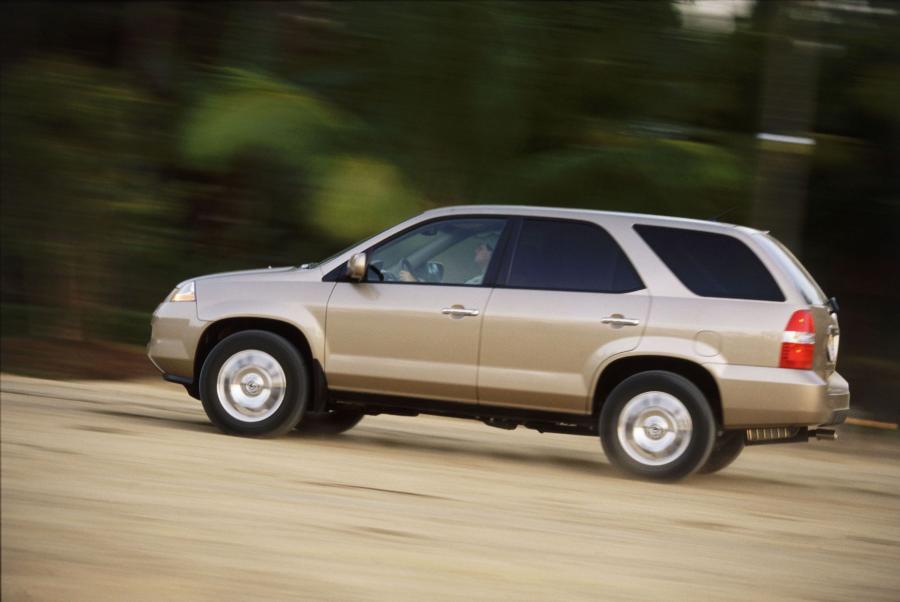  Acura MDX (YD1) 2001 года  (фото 5 из 19)